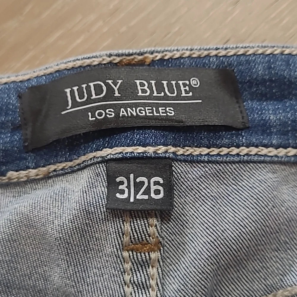 Judy Blue Jeans Women's sz 3/26 Straight Fit Mid Rise Denim Jeans